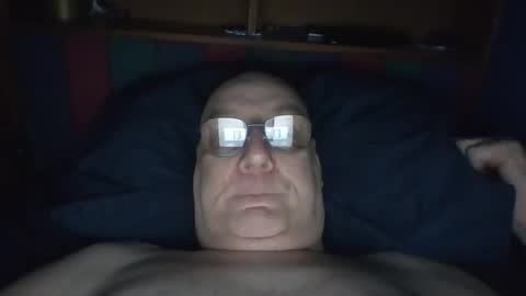 Snapshot of tebb61 chatting on 22, 9, 2025 Mark online show from 22, 9, 2025