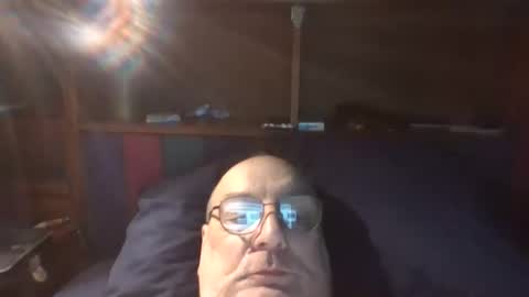 Snapshot of tebb61 chatting on 18, 10, 2025 Mark online show from 18, 10, 2025