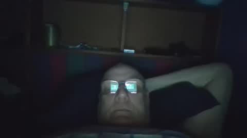 Snapshot of tebb61 chatting on 20, 10, 2025 Mark online show from 20, 10, 2025