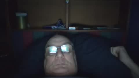 Snapshot of tebb61 chatting on 28, 10, 2025 Mark online show from 28, 10, 2025