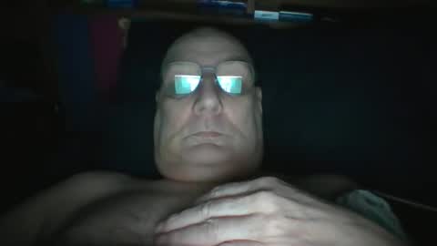 Snapshot of tebb61 chatting on 16, 12, 2025 Mark online show from 16, 12, 2025