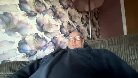 Snapshot of tebb61 chatting on 10, 1, 2026 Mark online show from 10, 1, 2026