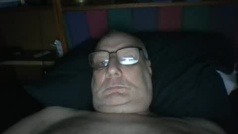 Snapshot of tebb61 chatting on 26, 6, 2026 Mark online show from 26, 6, 2026