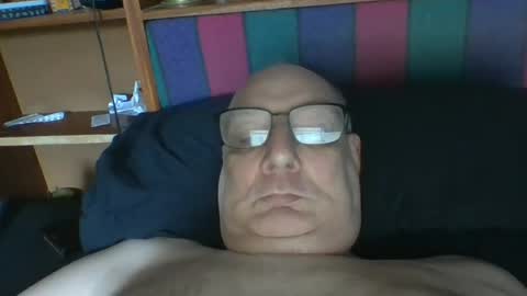 Snapshot of tebb61 chatting on 28, 6, 2026 Mark online show from 28, 6, 2026
