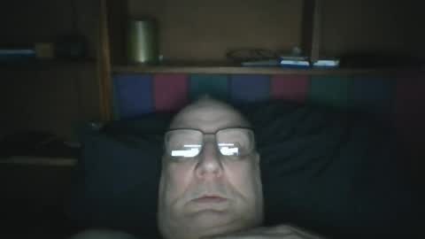 Snapshot of tebb61 chatting on 4, 7, 2026 Mark online show from 4, 7, 2026