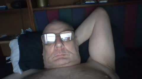 Snapshot of tebb61 chatting on 10, 7, 2026 Mark online show from 10, 7, 2026