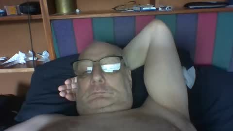 Snapshot of tebb61 chatting on 11, 7, 2026 Mark online show from 11, 7, 2026