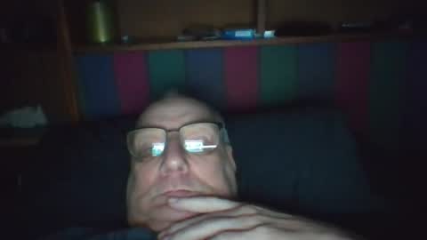 Snapshot of tebb61 chatting on 13, 7, 2026 Mark online show from 13, 7, 2026