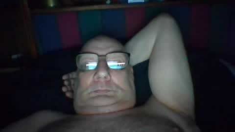 Snapshot of tebb61 chatting on 6, 8, 2026 Mark online show from 6, 8, 2026