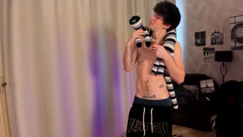 Snapshot of teddy_mode chatting on 11, 1, 2025 Teddy online show from 11, 1, 2025