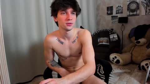 Snapshot of teddy_mode chatting on 15, 1, 2025 Teddy online show from 15, 1, 2025