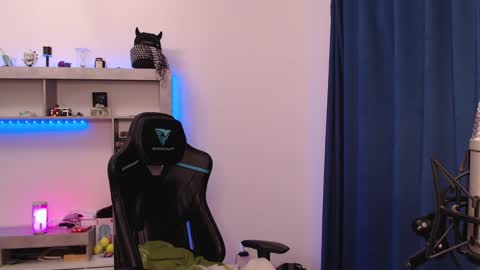 Teddy online show from 29, 1, 2025