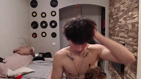 Teddy online show from 2, 12, 2025