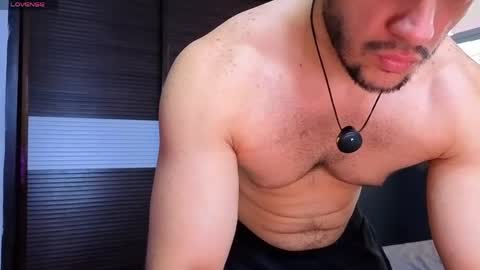 Snapshot of teddybear_07 chatting on 25, 5, 2026 Dante online show from 25, 5, 2026