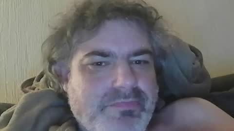 Snapshot of teeforyou chatting on 17, 4, 2026 Peter online show from 17, 4, 2026