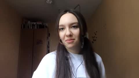 Kimi online show from 8, 11, 2025