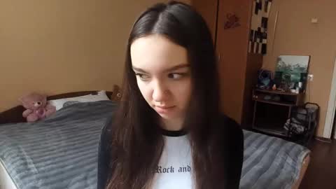 Kimi online show from 29, 11, 2025