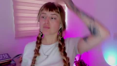 tekila__ online show from 23, 7, 2026