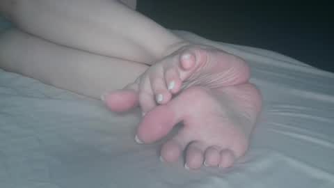 Viv West online show from 10, 12, 2024