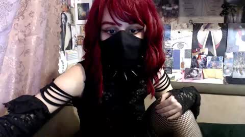 Snapshot of telema_ chatting on 4, 11, 2025 ruth online show from 4, 11, 2025