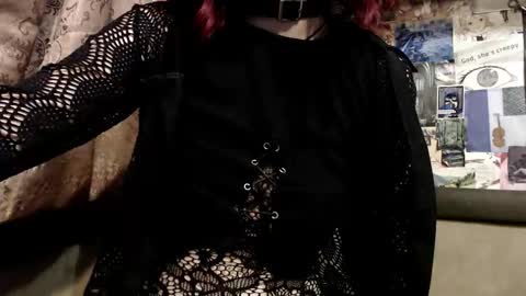 Snapshot of telema_ chatting on 19, 12, 2025 ruth online show from 19, 12, 2025