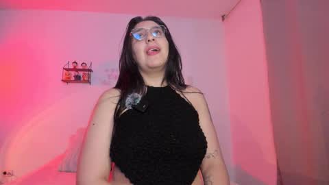 Snapshot of tellme_maddie chatting on 20, 2, 2026 Maddie online show from 20, 2, 2026