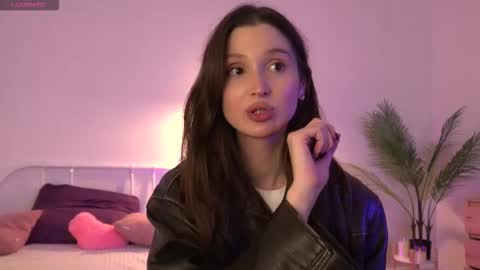 Snapshot of tender_babyy chatting on 16, 9, 2025 Sexy girl Li online show from 16, 9, 2025