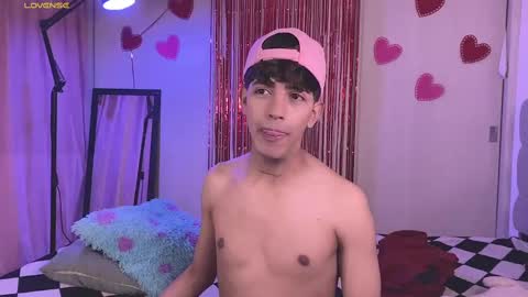 Snapshot of teobrowny_ chatting on 22, 2, 2025 teo brown Independent model online show from 22, 2, 2025