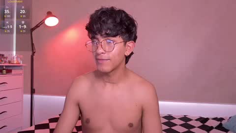 Snapshot of teobrowny_ chatting on 24, 9, 2025 teo brown Independent model online show from 24, 9, 2025