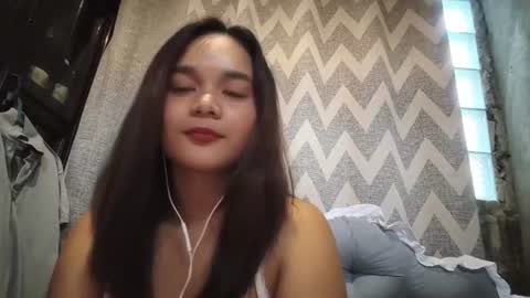 Snapshot of teofilaconant chatting on 3, 7, 2026 Sylvie online show from 3, 7, 2026
