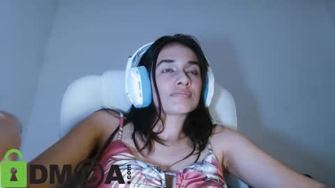 Snapshot of ter23m chatting on 17, 11, 2025 Lisa online show from 17, 11, 2025