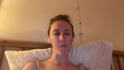 Snapshot of terraworship chatting on 1, 2, 2025 Terra Worship Findomme online show from 1, 2, 2025