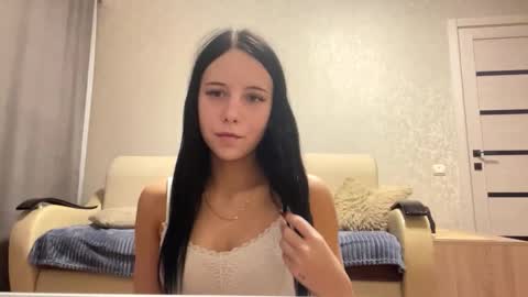 Snapshot of terresastair chatting on 10, 11, 2025 Demi online show from 10, 11, 2025