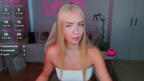 TessaHamilton online show from 23, 7, 2026