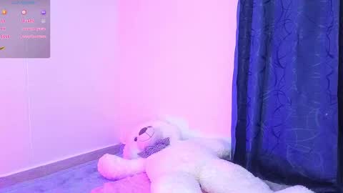 Snapshot of tessawhisnton chatting on 28, 1, 2025 Tessy online show from 28, 1, 2025