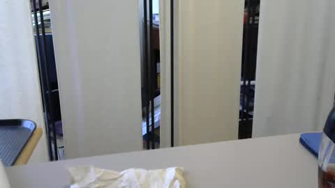 Test the Chat online show from 28, 1, 2025