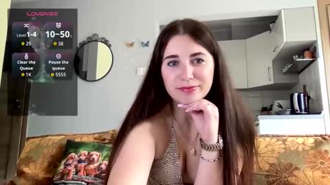 Teylor online show from 17, 9, 2025