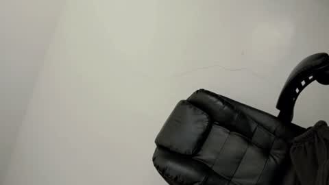 Snapshot of tgirl_luna69 chatting on 14, 7, 2026 Luna online show from 14, 7, 2026