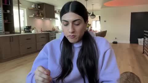 babygirlmami online show from 16, 1, 2026