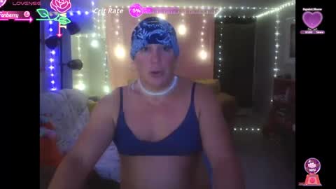 Snapshot of tglacey chatting on 14, 9, 2025 lacey online show from 14, 9, 2025