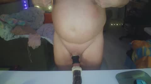 lacey online show from 21, 4, 2026