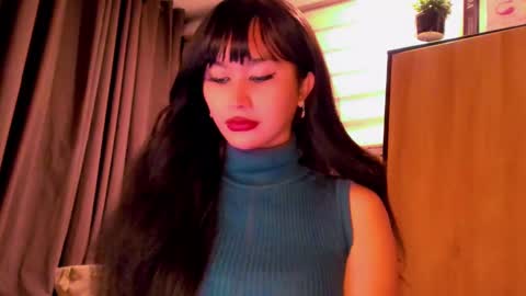 th3r3sa online show from 9, 12, 2024