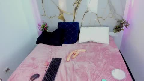 Snapshot of thali_a chatting on 21, 5, 2026 online show from 21, 5, 2026
