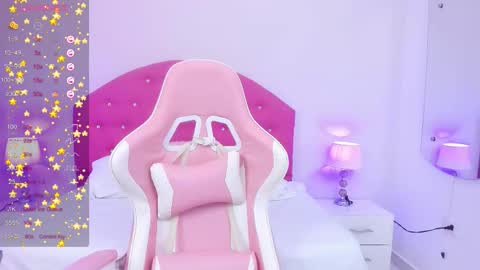 Snapshot of thalia_bae chatting on 6, 1, 2026 Thalia online show from 6, 1, 2026