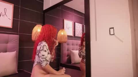 Thalia online show from 25, 11, 2025