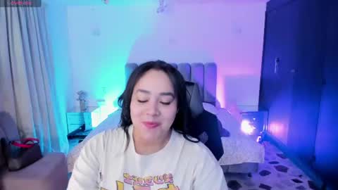 Snapshot of thaliabrooks_ chatting on 21, 6, 2026 Thalia online show from 21, 6, 2026