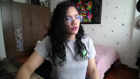    online show from 14, 4, 2026