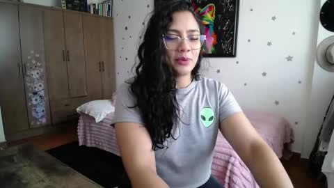    online show from 26, 5, 2026
