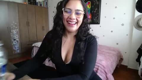    online show from 24, 7, 2026