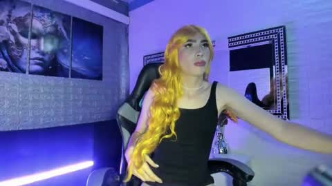 Snapshot of thamara_roberts chatting on 18, 4, 2026 thamara_roberts online show from 18, 4, 2026